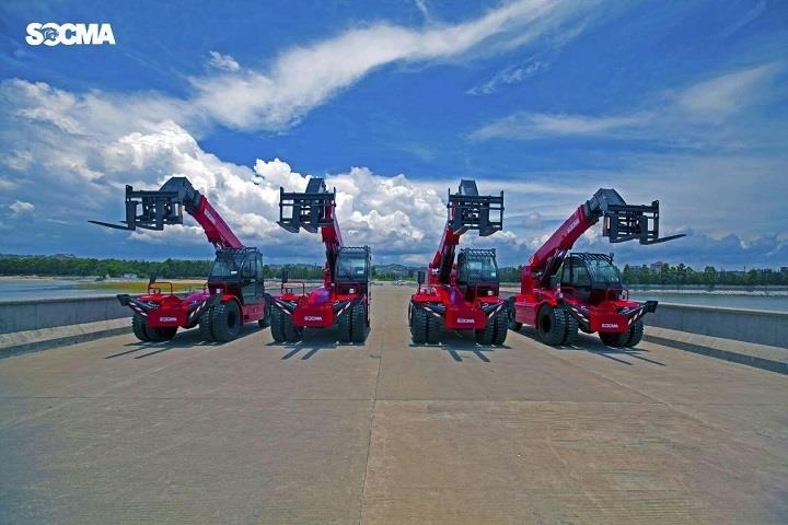telehandler 11