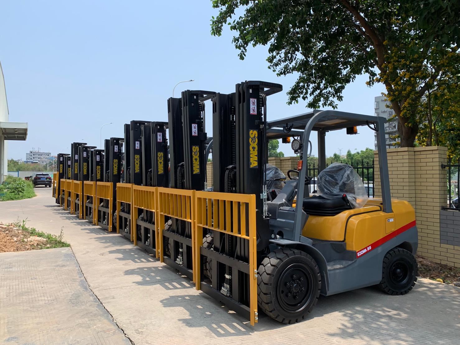 3.5t diesel forklift with free mast