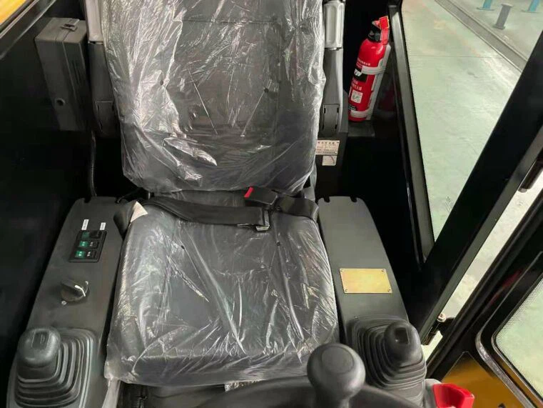 telescopic forklift cab