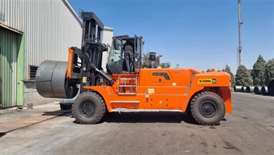 Carretilla elevadora de 30 toneladas Carretilla elevadora de servicio pesado Manipulación de bobinas de acero