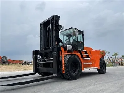 Carretilla elevadora SOCMA de 25 toneladas y 25 toneladas con motor Euro5