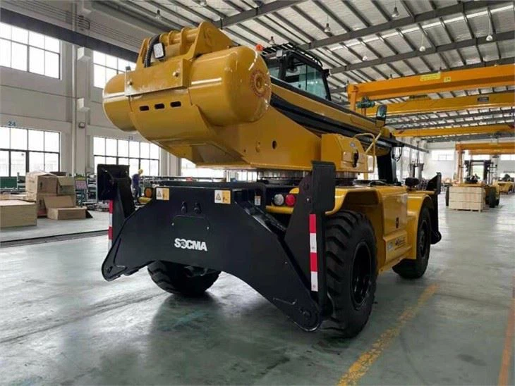 4 Ton 15 Meters 360 Degree Rotate Telescopic Forklift Truck