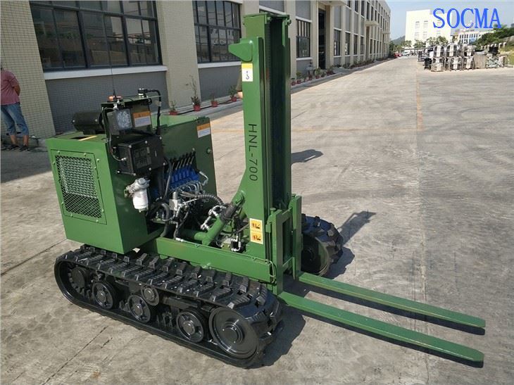 Carretilla elevadora sobre orugas todoterreno con control remoto