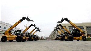 Manipulador telescópico SOCMA 5T para construcción